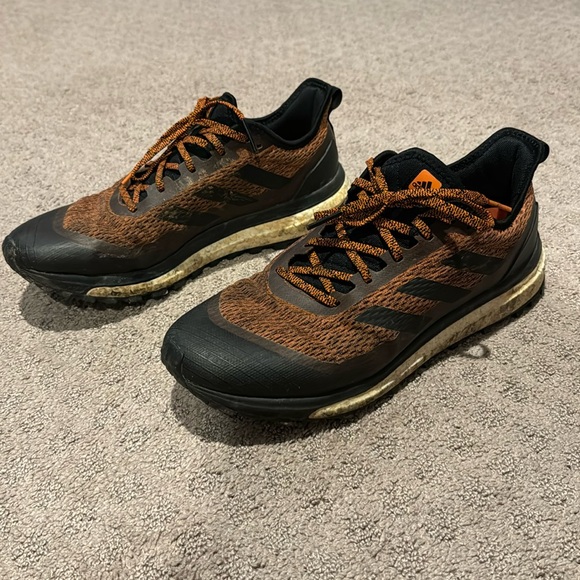 Adidas Response Boost Trail Running Shoe Mens 10.5 Orange - Picture 1 of 6